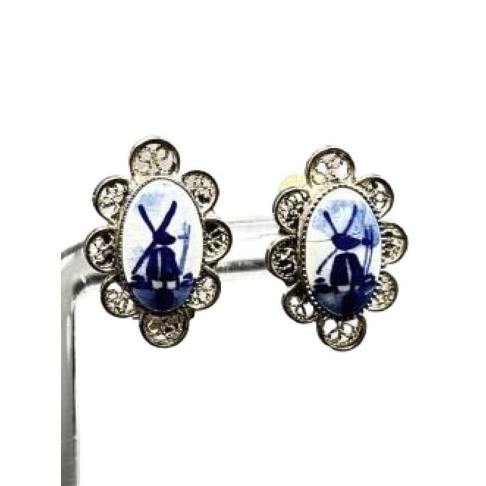 Double windmill Delftware Clip On Earrings with silver filigree